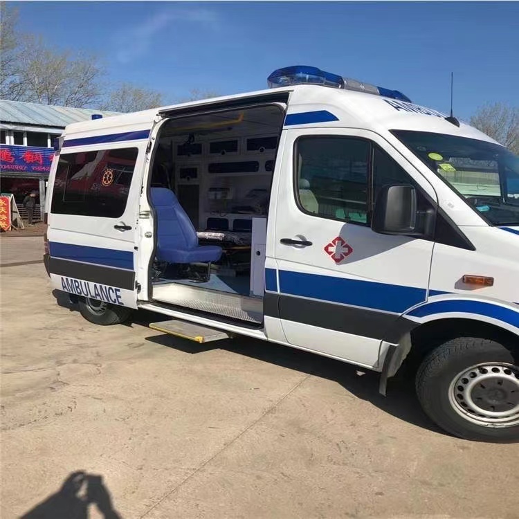 官渡私人长途救护车出租转院回家